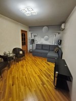 ул. Остапа Вишни, 37 (г. Днепр, Жовтневый район) - Продається будинок, 55000 $ - АФНУ